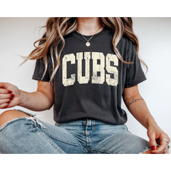 Cubs Distressed Print Tee